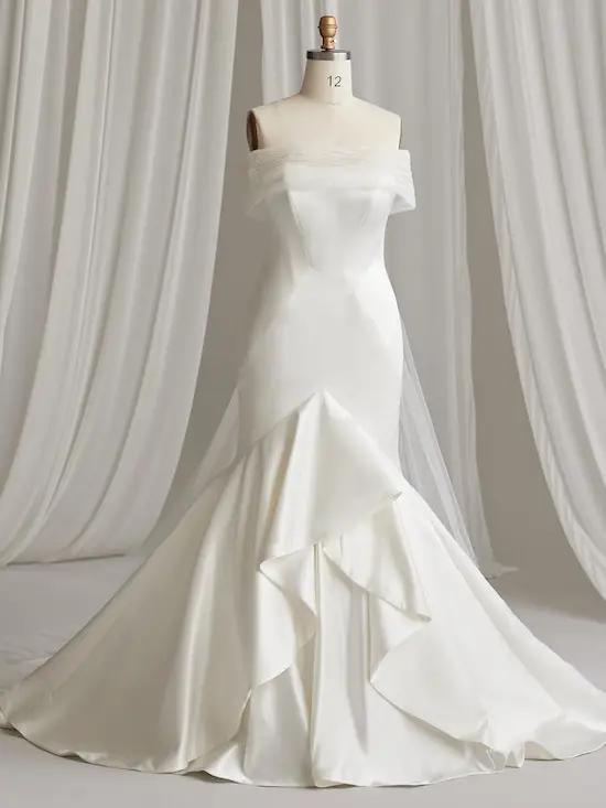 Taryn wedding dress on mannequin by Maggie Sottero